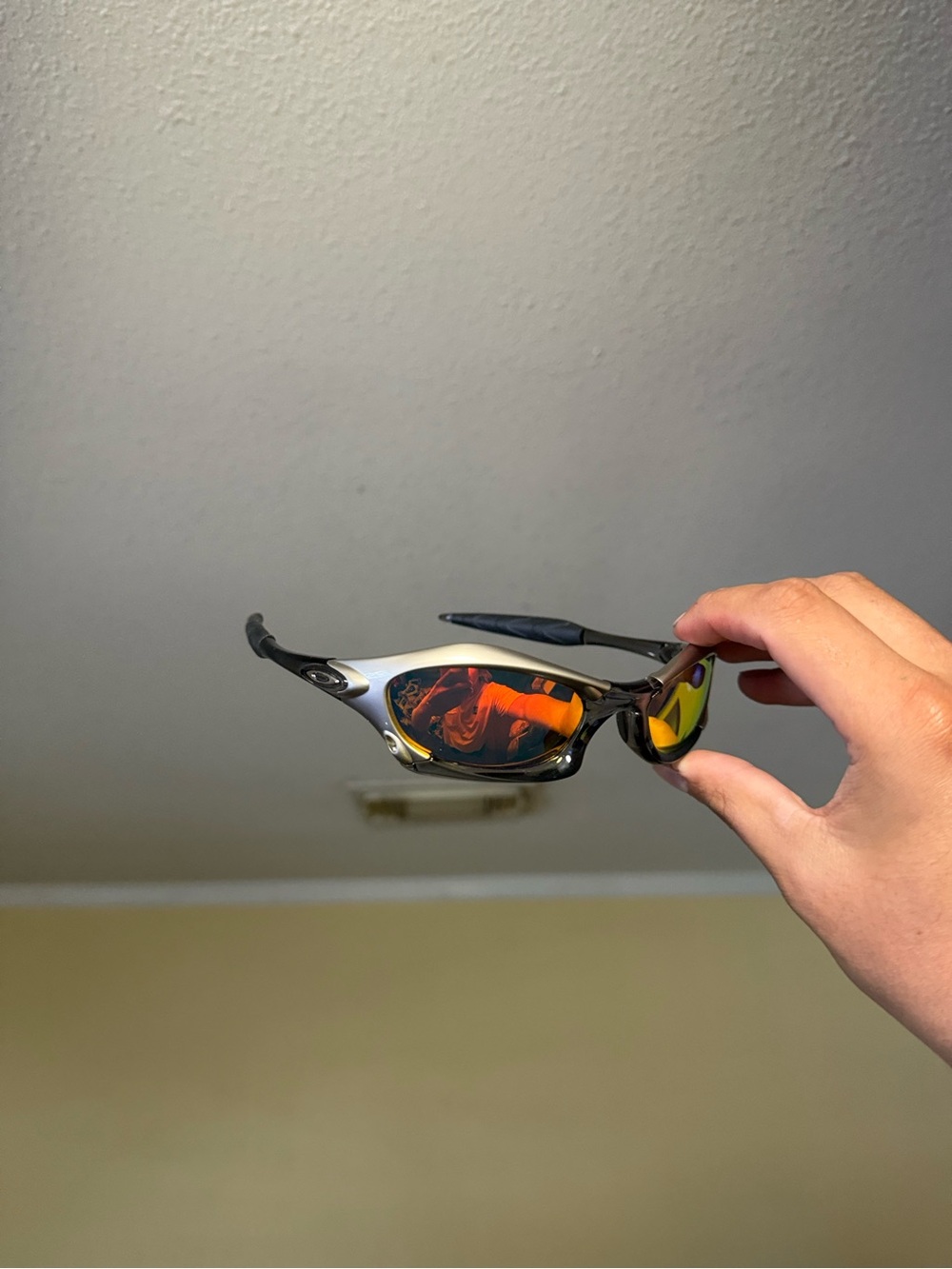 Men's Performance Sunglasses with Orange Mirrored Lenses oaks